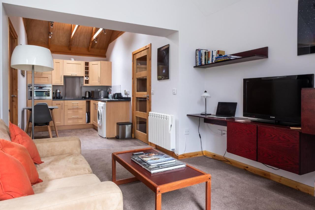 Contemporary One Bedroom Apartment Close To All Amenities In Conservation Area Tain Ngoại thất bức ảnh